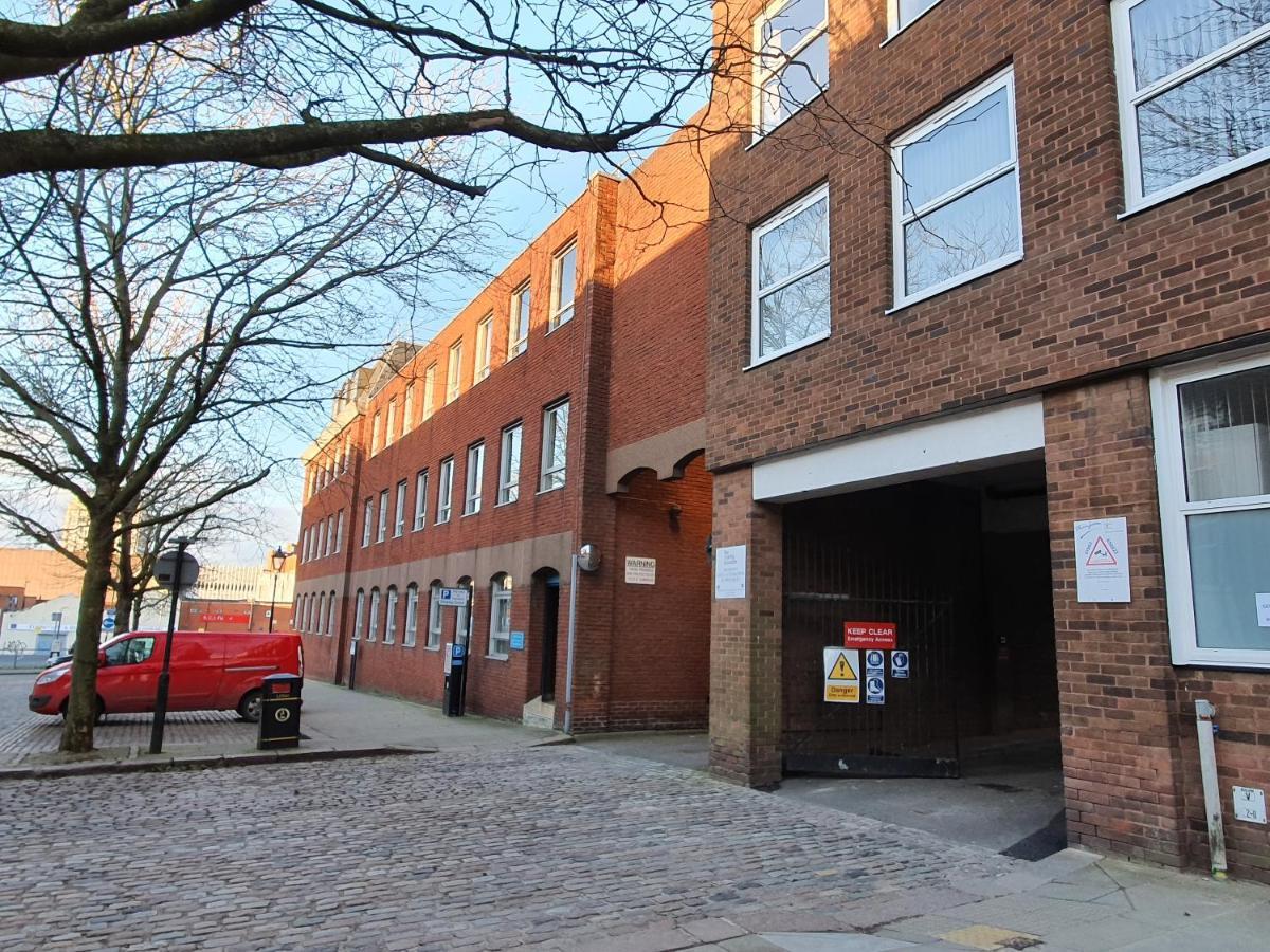 Wolverhampton - Gated Parking - George House Εξωτερικό φωτογραφία